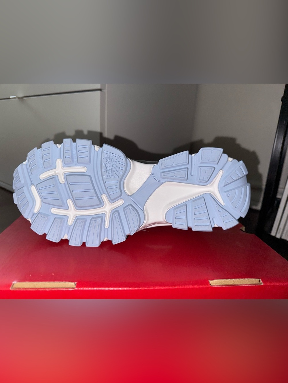NEW! Reebok Work Shoes - Comp Toe - Picture 3 of 6